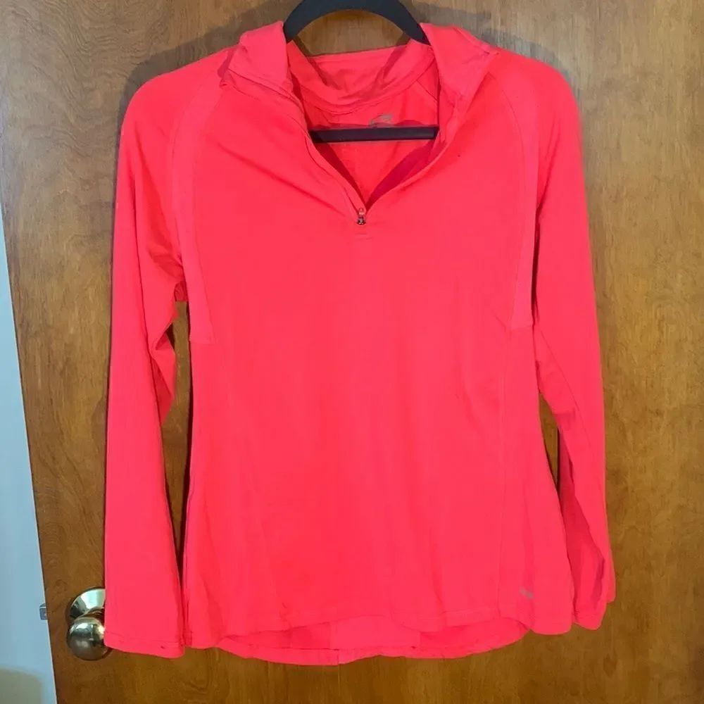 Champion GUC bright pink quarter zip up! Size Small